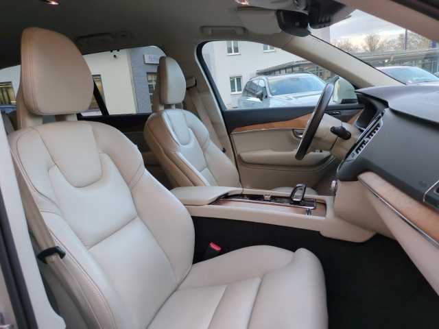 Volvo  XC90 Recharge Inscription Expression, T8 AWD Plug-in Hybrid, 7 Sitze