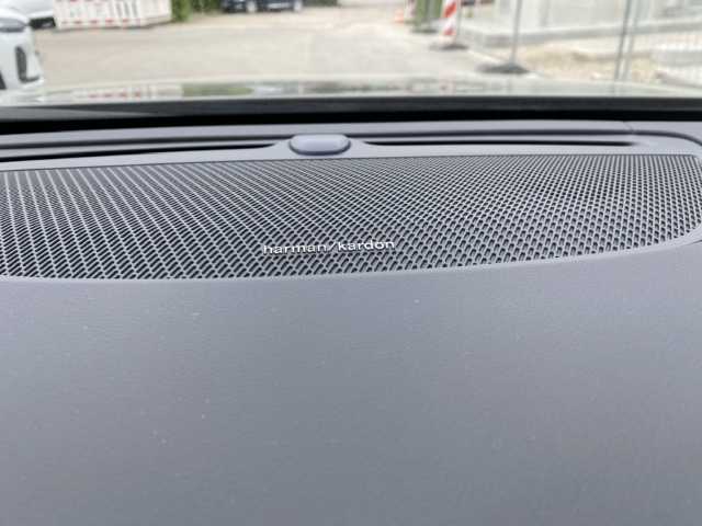 Volvo  V90 Recharge R-Design, T6 AWD Plug-in Hybrid