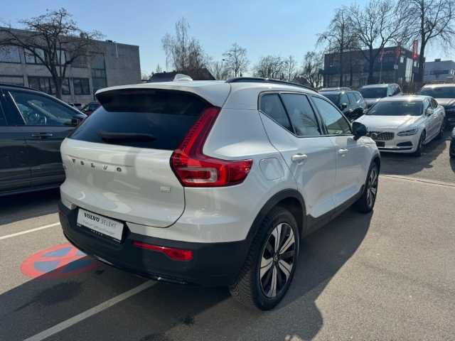 Volvo  XC40 Recharge Plus, T5 Plug-in Hybrid, Elektrisch/Benzin, Dark