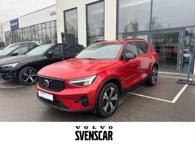 Volvo  XC40 Recharge Plus, T4 Plug-in Hybrid, Elektrisch/Benzin, Dark
