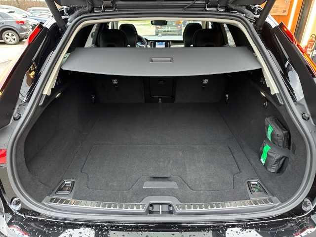 Volvo  V90 Ultimate, B4 Mild-Hybrid, Benzin, Bright