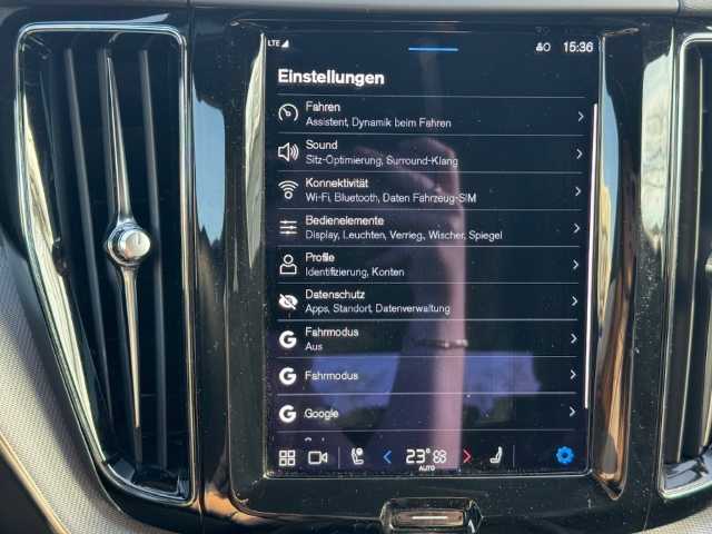 Volvo  XC60 R-Design, B5 AWD Mild-Hybrid Diesel