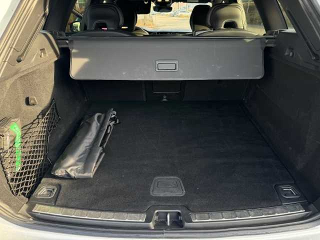 Volvo  XC60 R-Design, B5 AWD Mild-Hybrid Diesel