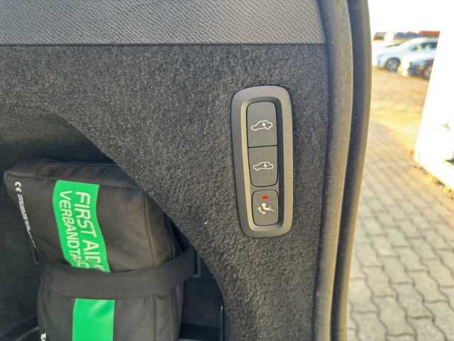 Volvo  XC90 Recharge Inscription Expression, T8 AWD Plug-in Hybrid, 7 Sitze