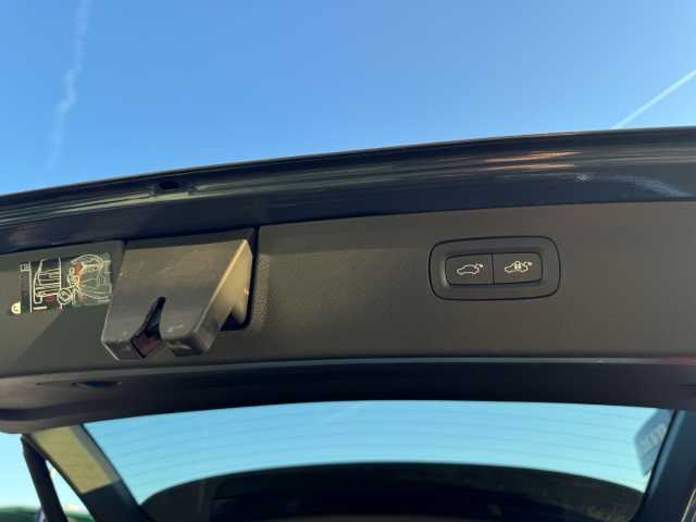 Volvo  XC90 Recharge Inscription Expression, T8 AWD Plug-in Hybrid, 7 Sitze
