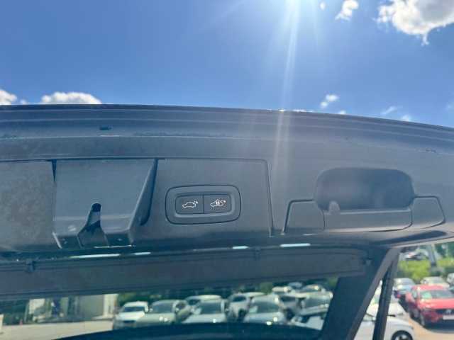 Volvo  XC60 Momentum Pro, B4 Mild-Hybrid Diesel