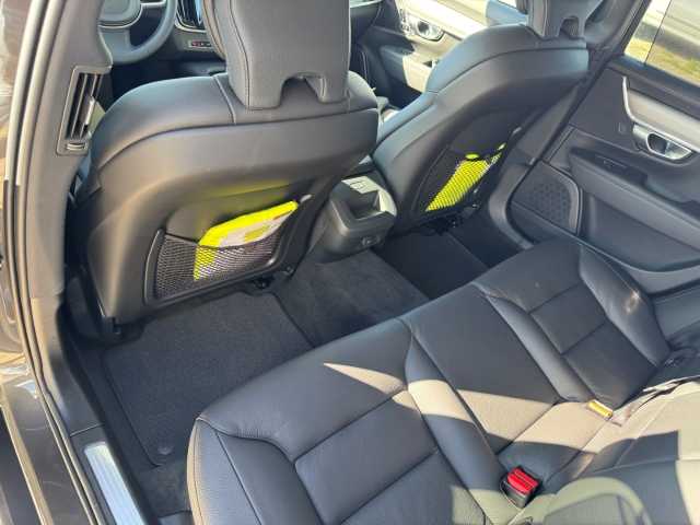Volvo  CC