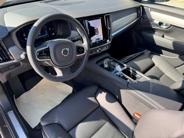 Volvo  CC