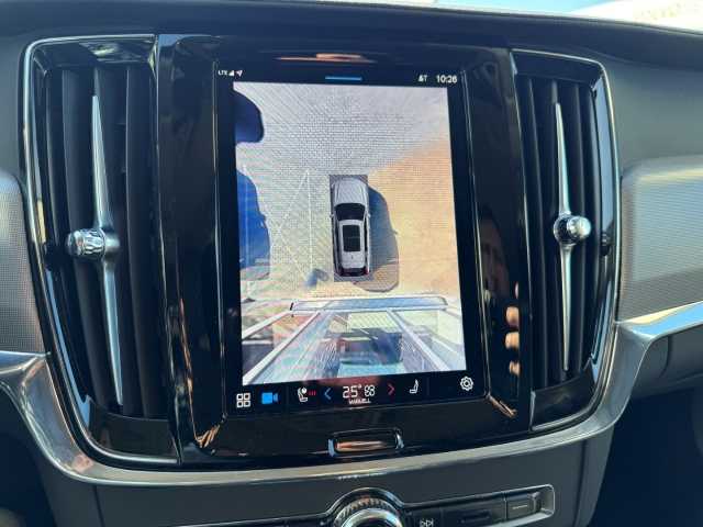 Volvo  CC