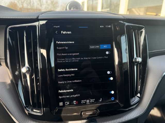 Volvo  XC60 R-Design, B5 AWD Mild-Hybrid Diesel