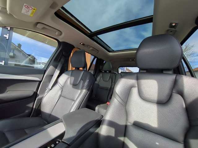 Volvo  XC90 Recharge Inscription Expression, T8 AWD Plug-in Hybrid, 7 Sitze