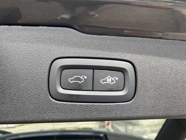 Volvo  CC