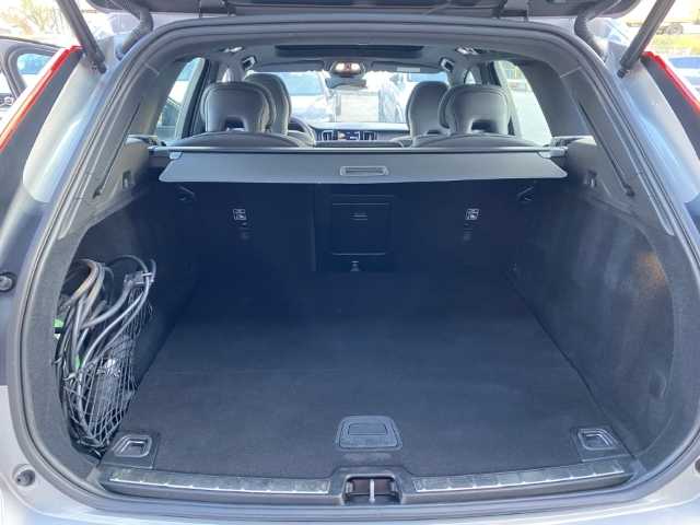 Volvo  XC60 Recharge Plus, T6 AWD Plug-in Hybrid, Elektrisch/Benzin, Dark