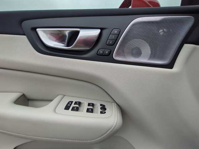 Volvo  XC60 Recharge Inscription, T8 AWD Plug-in Hybrid