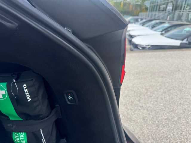 Volvo  V90 R-Design, B6 Mild-Hybrid Benzin AWD