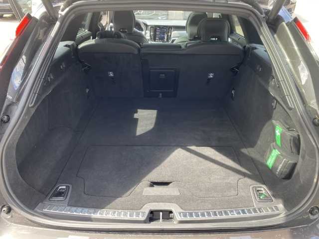 Volvo  V90 Ultimate, B4 Mild-Hybrid, Diesel, Bright