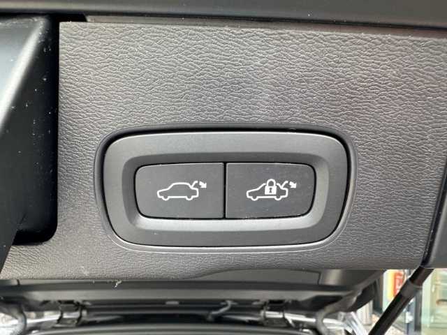 Volvo  XC60 Recharge Inscription Expression, T6 AWD Plug-in Hybrid