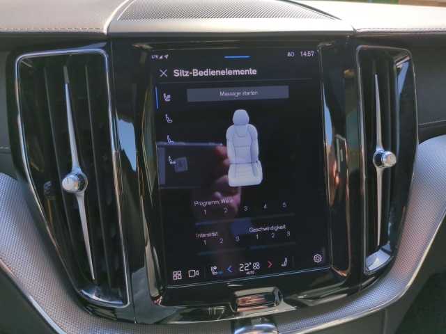 Volvo  XC60 Recharge R-Design, T8 AWD Plug-in Hybrid