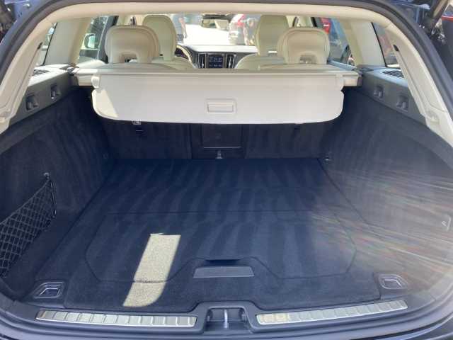 Volvo  V60 Inscription, B6 Mild-Hybrid Benzin AWD