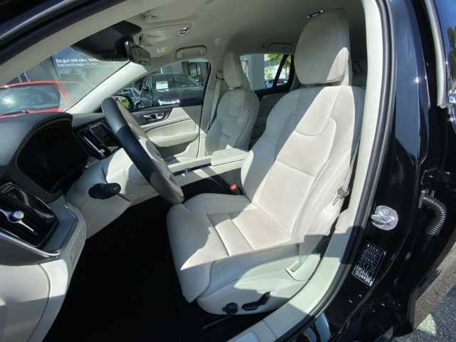 Volvo  V60 Inscription, B6 Mild-Hybrid Benzin AWD