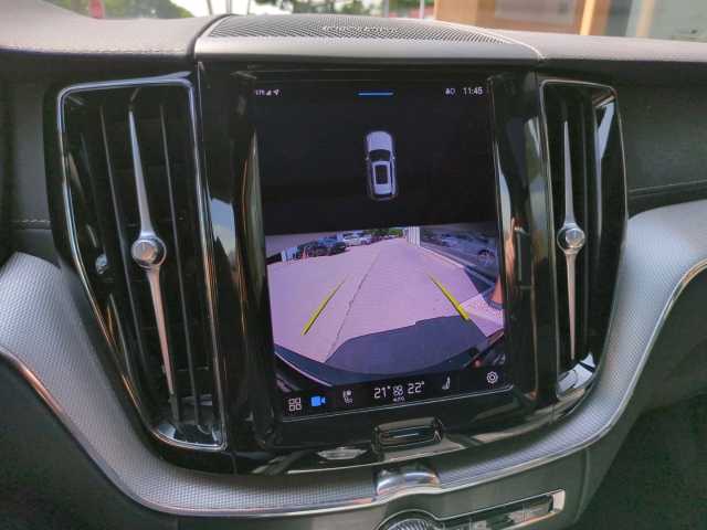 Volvo  XC60 Ultimate, B5 AWD Mild-Hybrid, Diesel, Dark