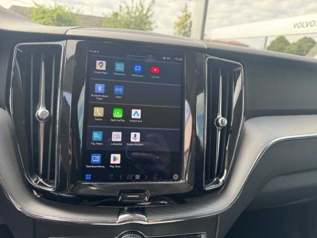 Volvo  XC60 Plus, B4 AWD Mild-Hybrid, Diesel, Dark