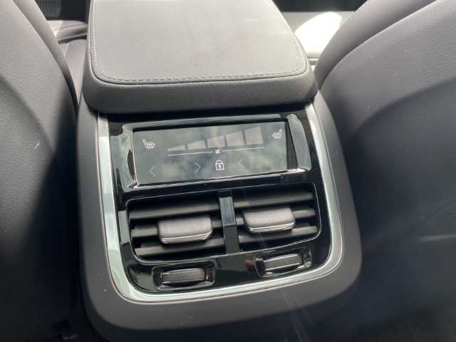 Volvo  XC90 Ultimate, B5 AWD Mild-Hybrid, Diesel, Bright, 7 Sitze