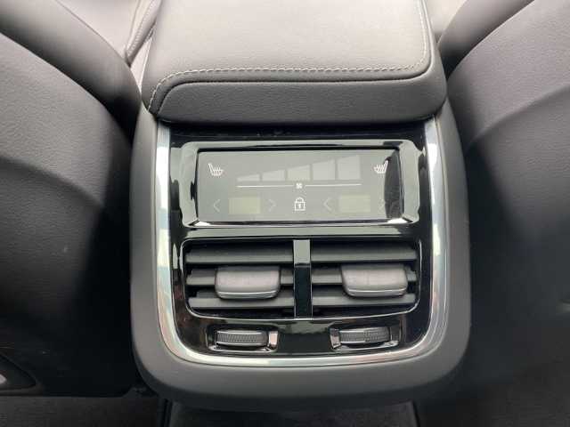 Volvo  V60 Ultimate, B4 Mild-Hybrid, Diesel, Dark
