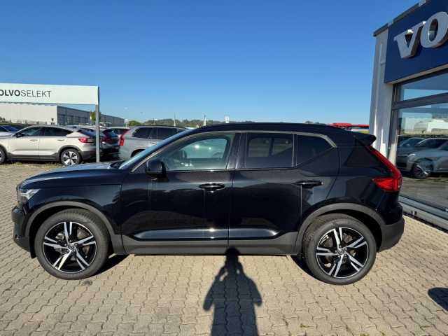 Volvo  XC40 R-Design, B4 Mild-Hybrid Benzin