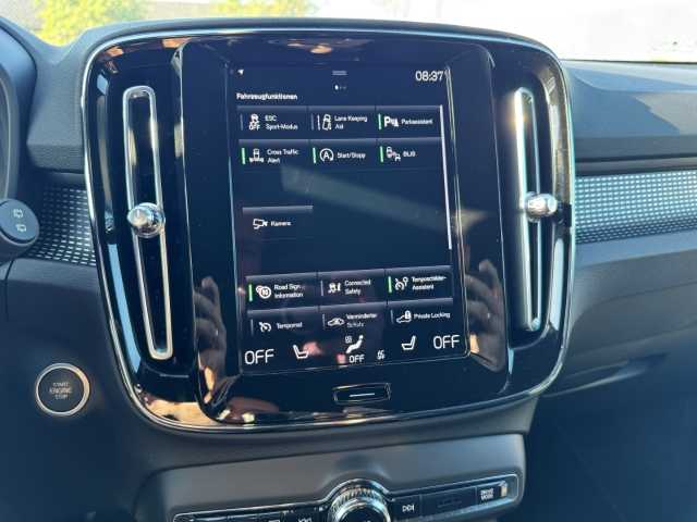 Volvo  XC40 R-Design, B4 Mild-Hybrid Benzin