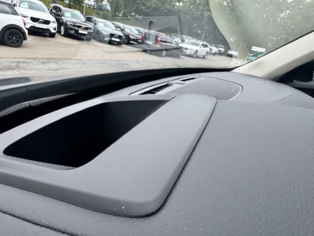 Volvo  XC90 Ultra, T8 AWD Plug-in Hybrid, Elektrisch/Benzin, Dark, 7 Sitze