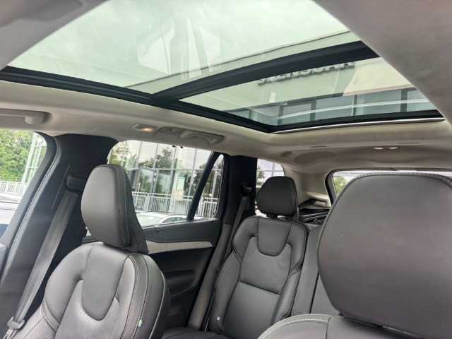 Volvo  XC90 Ultra, T8 AWD Plug-in Hybrid, Elektrisch/Benzin, Dark, 7 Sitze