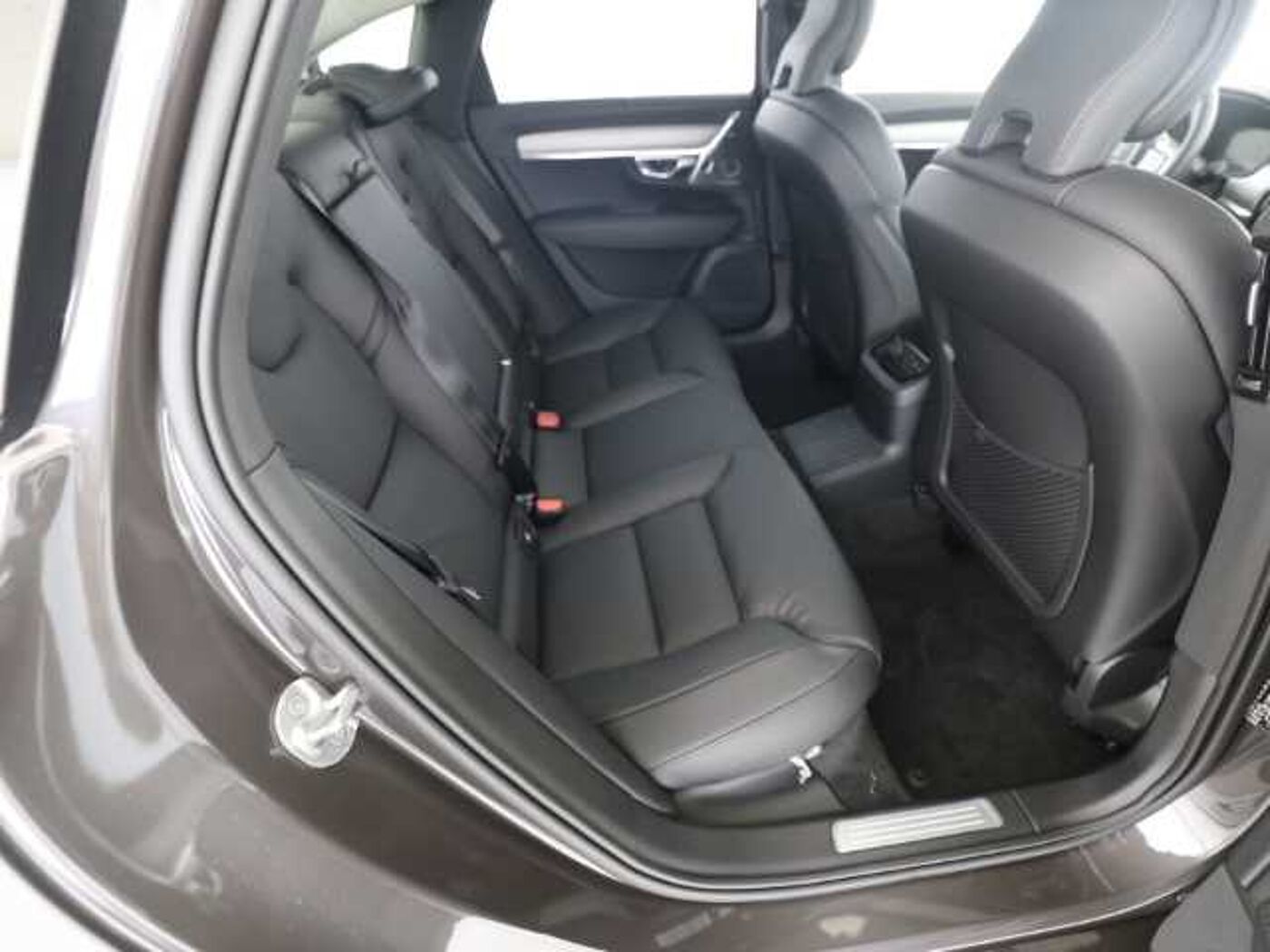 Volvo  S90 Recharge Ultimate, T8 AWD Plug-in Hybrid, Elektrisch/Benzin, Bright