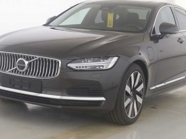 Volvo  S90 Recharge Ultimate, T8 AWD Plug-in Hybrid, Elektrisch/Benzin, Bright