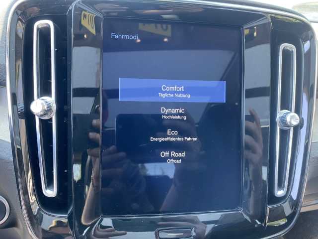 Volvo  XC40 Inscription, D4 AWD