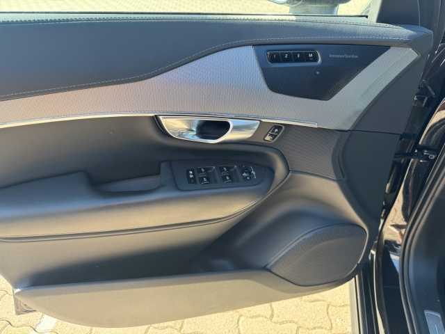 Volvo  XC90 Recharge Ultimate, T8 AWD Plug-in Hybrid, Elektrisch/Benzin, Bright, 7 Sitz