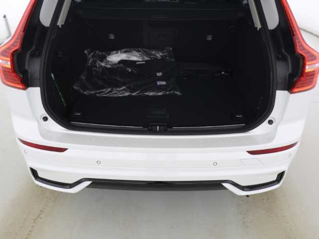 Volvo  XC60 Ultra, B5 AWD Mild-Hybrid, Benzin, Dark