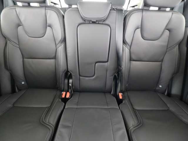 Volvo  XC90 Ultra, T8 AWD Plug-in Hybrid, Elektrisch/Benzin, Dark, 7 Sitze