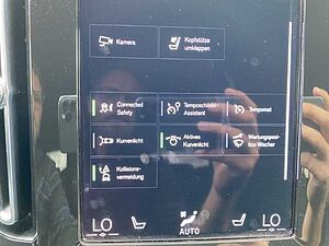 Volvo  XC40 Recharge R-Design, T4 Plug-in Hybrid