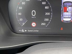 Volvo  XC40 Recharge R-Design, T4 Plug-in Hybrid