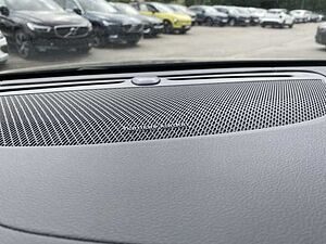 Volvo  V60 Recharge Inscription, T8 AWD Plug-in Hybrid