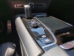 Volvo  V60 Recharge R-Design, T6 AWD Plug-in Hybrid