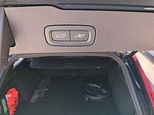 Volvo  V60 Recharge R-Design, T6 AWD Plug-in Hybrid