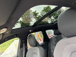 Volvo  XC60 Recharge R-Design, T6 AWD Plug-in Hybrid