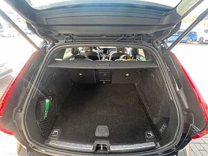Volvo  XC60 Inscription, B5 Mild-Hybrid Diesel AWD