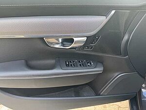 Volvo  V90 Recharge R-Design, T6 AWD Plug-in Hybrid