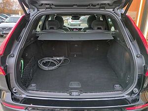Volvo  XC60 Recharge R-Design, T8 AWD Plug-in Hybrid