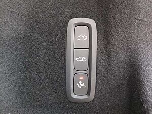 Volvo  XC60 Recharge R-Design, T8 AWD Plug-in Hybrid