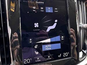 Volvo  V60 Recharge R-Design Expression, T6 AWD Plug-in Hybrid