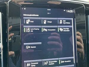 Volvo  XC40 Recharge R-Design, T5 Plug-in Hybrid